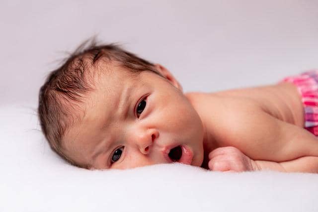Siła parapsychiczna matki i energia otoczenia wpływają na rozwój dziecka jeszcze przed jego narodzeniem.